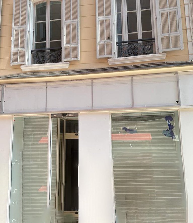 Photo boutique avant